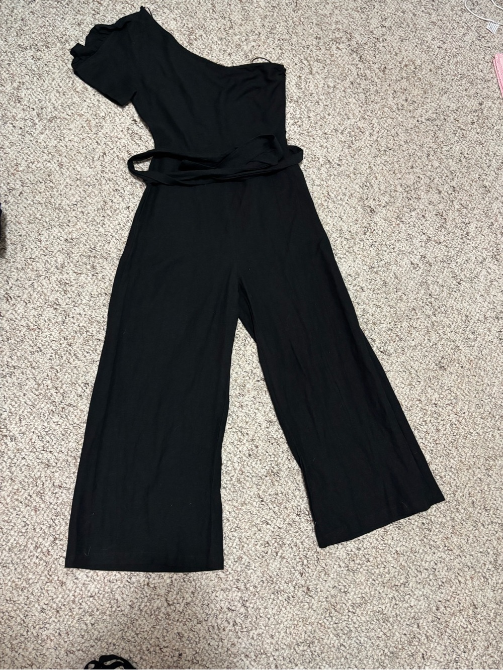 One-Shoulder Black Wide-Leg Jumpsuit with Waist Tie